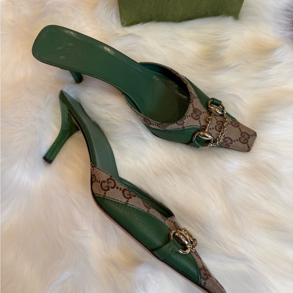 ❌SOLD❌Gucci Green and Tan Women's Heels - Picture 9 of 9